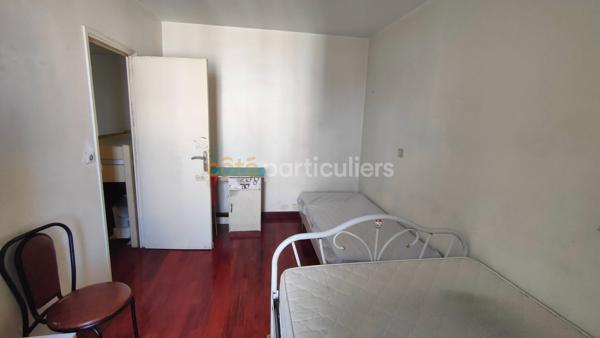 Vente
                Appartement64 m² - 3 Pièces -
                    AUBERVILLIERS (93300)