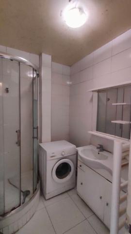 Vente
                Appartement64 m² - 3 Pièces -
                    AUBERVILLIERS (93300)