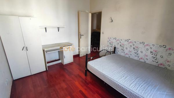 Vente
                Appartement64 m² - 3 Pièces -
                    AUBERVILLIERS (93300)
