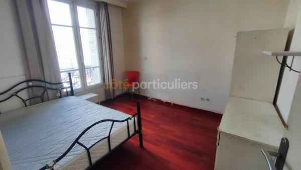 Vente
                Appartement64 m² - 3 Pièces -
                    AUBERVILLIERS (93300)