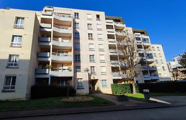 DIJON FAUBOURG RAINES BEAU T3 DE 65m²