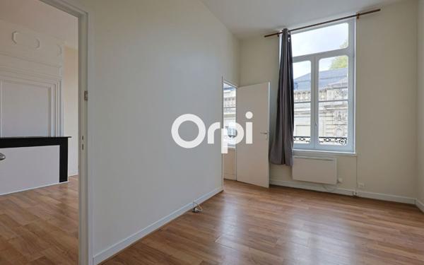 Appartement à vendre    2 pièces • 31,82 m2 Lille