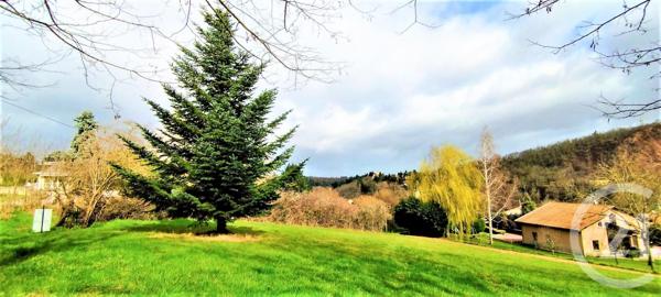 Terrain à vendre  1317 m2 VILLEREST - 42