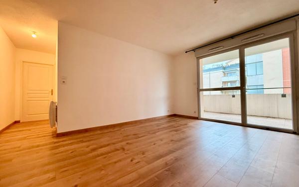 Appartement à louer    3 pièces • 61,48 m2 Toulouse