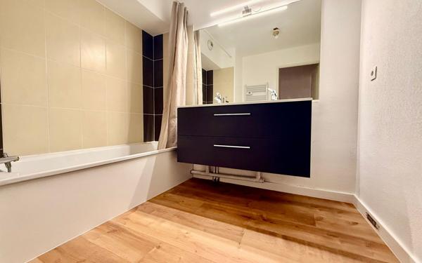 Appartement à louer    3 pièces • 61,48 m2 Toulouse
