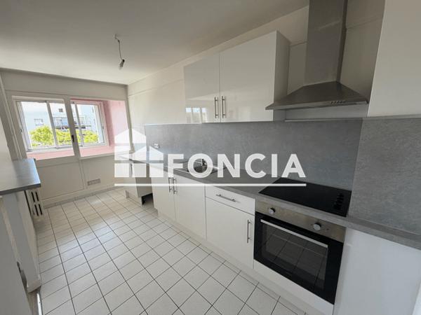 Location Appartement 4 pièces 78.08 m² - 58 RUE PIERRE DE COUBERTIN Mainvilliers 28300