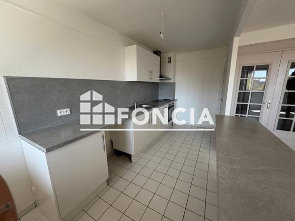 Location Appartement 4 pièces 78.08 m² - 58 RUE PIERRE DE COUBERTIN Mainvilliers 28300