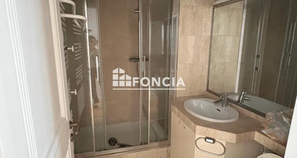 Location Appartement 2 pièces 42 m² - Paris 75004