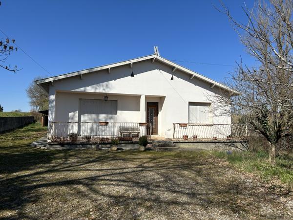 Maison avec dépendance sur grand terrain