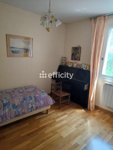 Maison 8 pièces - 175 m²