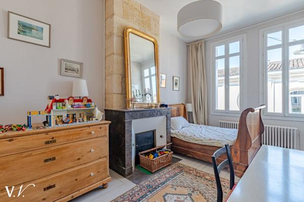 Maison à vendre 1 149 500 € Bordeaux 6 p 208 m² DPE C