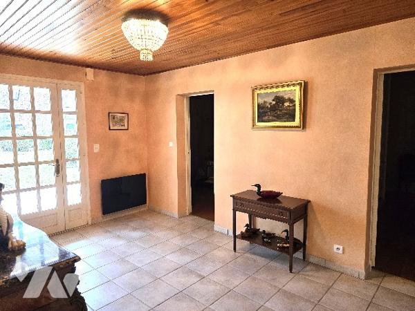 Maison individuelle de 251 m² à Serbannes.