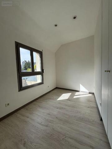 Location - Appartement Fougères 35300 5 pièces 108 m 2