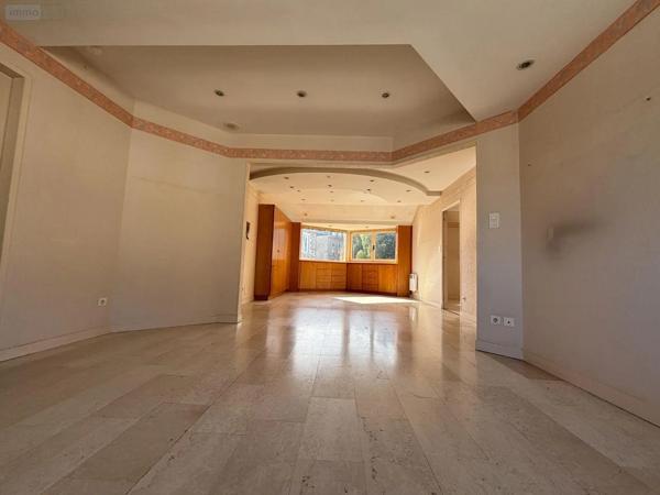 Location - Appartement Fougères 35300 5 pièces 108 m 2