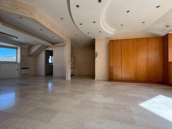 Location - Appartement Fougères 35300 5 pièces 108 m 2