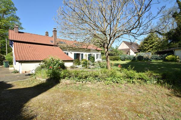 Maison NEAUPHLE LE CHATEAU