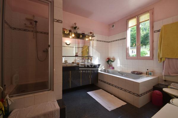 Maison NEAUPHLE LE CHATEAU