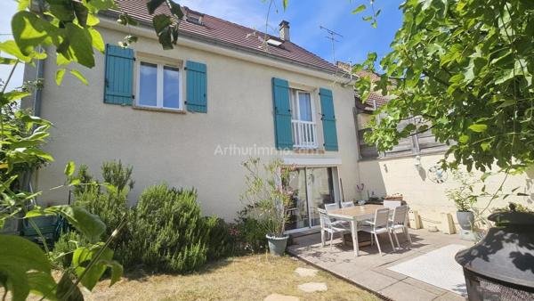 Vente                                                      Maison
                        
                     6 pièces                      90 m2                     à Longpont-sur-Orge