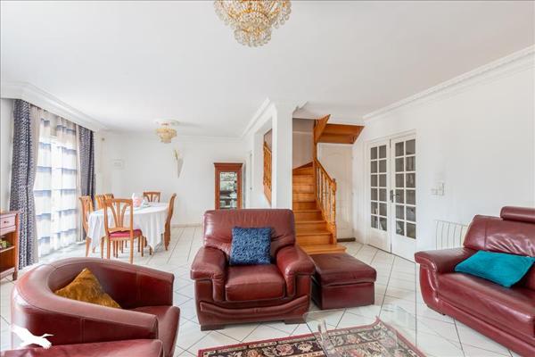 Maison à vendre |  Saint-Leu-la-Forêt |  7 pièces | 178 m²