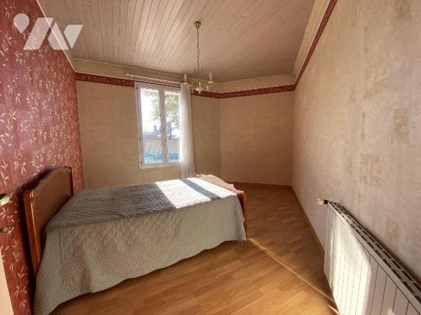 Idéalement situé au c?ur du quartier Siam, cet appartement offre un cadre de vie privilégié, à ...