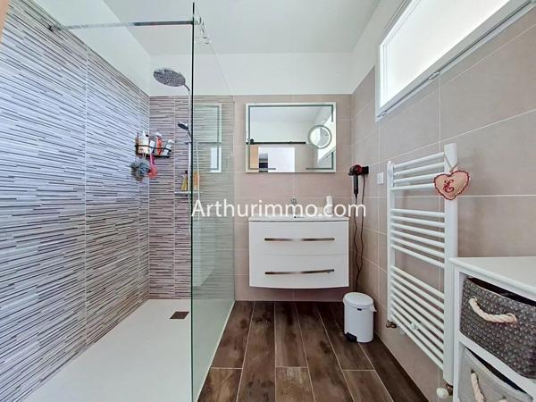 Vente                                                      Maison
                        
                     6 pièces                      171 m2                     à Limeil-Brévannes