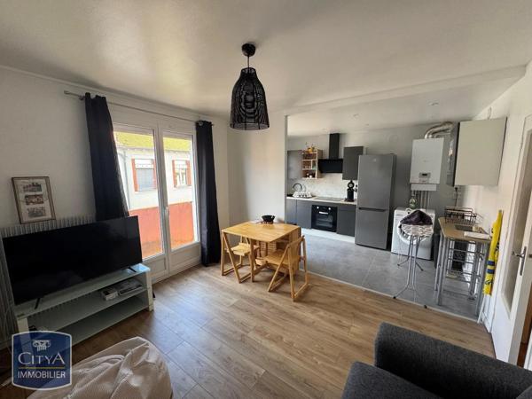 Appartement à louer 2 pièces 38.25m² Clermont-Ferrand (63000)