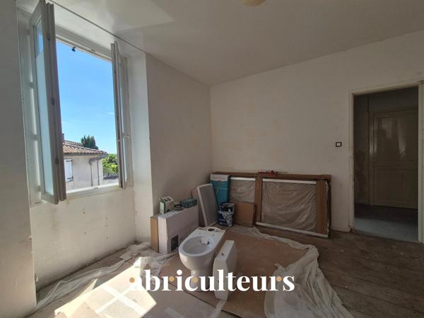 Maison à rénover 7 pièces 160 m² Jarnac centre-ville