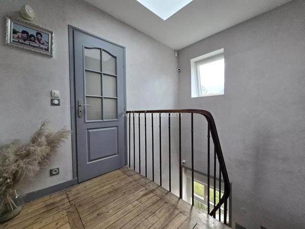 Vente                                                      Maison
                        
                     8 pièces                      170 m2                     à Nogent-sur-Marne