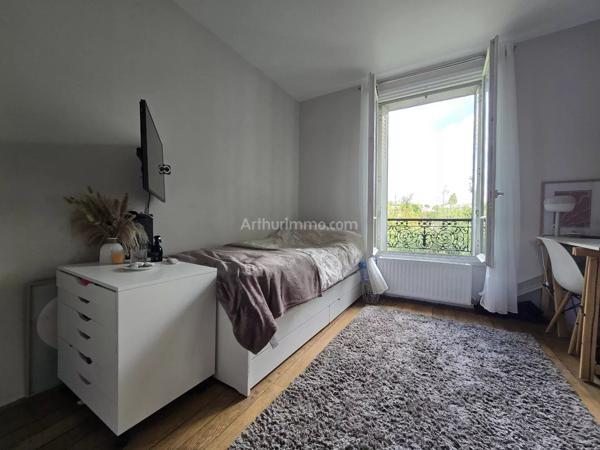 Vente                                                      Maison
                        
                     8 pièces                      170 m2                     à Nogent-sur-Marne