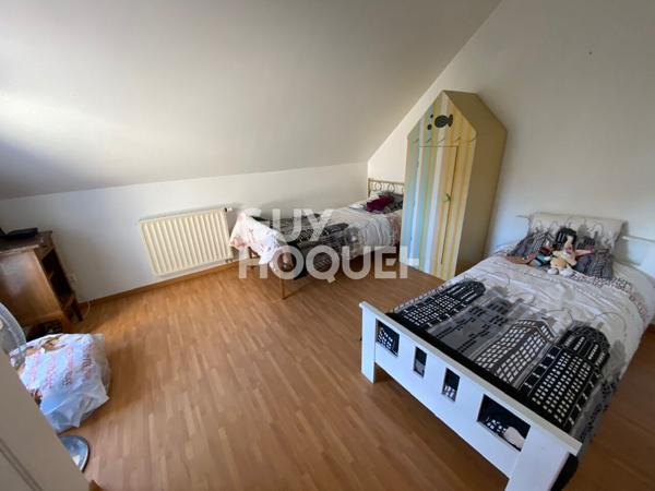 Maison atypique 8 pièces - VENEUX LES SABLONS