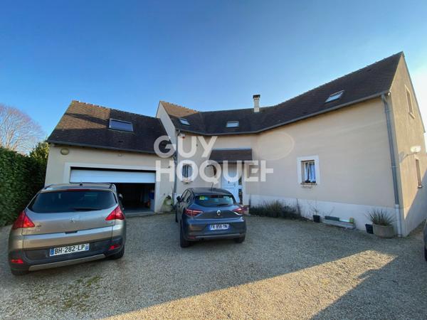 Maison atypique 8 pièces - VENEUX LES SABLONS