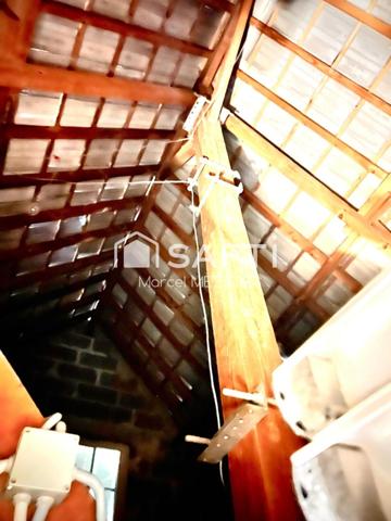 Agréable pavillon, très bien situé à raffraichir.