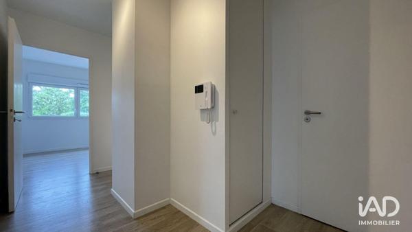 Location appartement 3 pièces 63 m² Arpajon