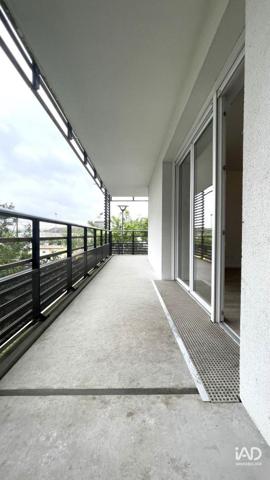 Location appartement 3 pièces 63 m² Arpajon