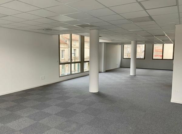 Plateau de bureaux neuf disponible proche gare d'ANGOULEME