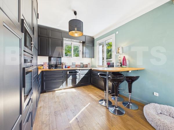 MAISON FAMILIALE 6 PIECES 4 CHAMBRES 135 M2