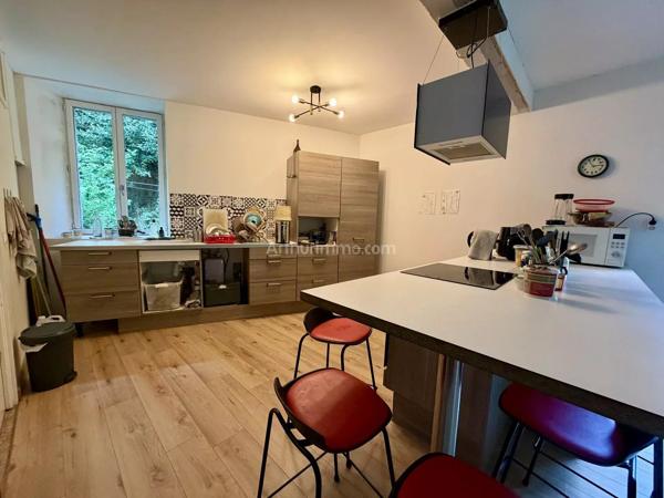 Vente                                                      Maison
                        
                     12 pièces                      255 m2                     à Dinan