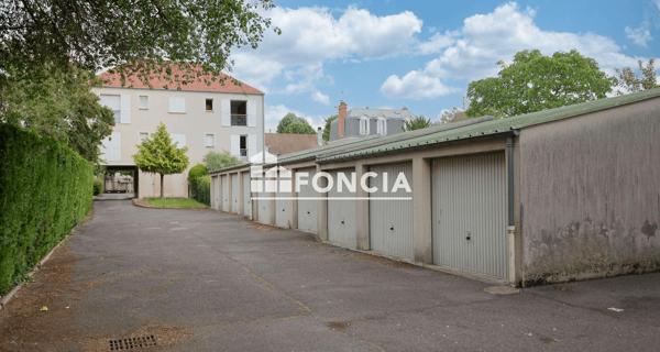 À vendre Studio 28.13 m² - Dammarie-les-lys 77190