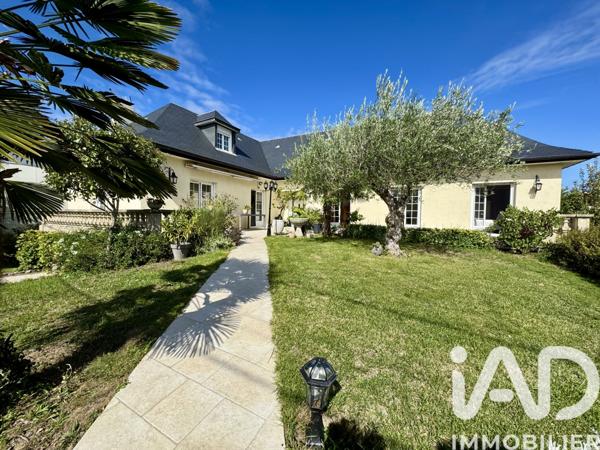 Maison à vendre 8 pièces 300 m² Montfermeil