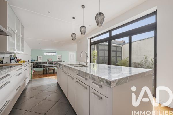Maison à vendre 6 pièces 178,82 m² Asnières-sur-Seine