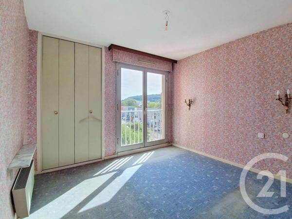 Appartement F4 à vendre  4 pièces - 94 m 2   VESOUL  - 70