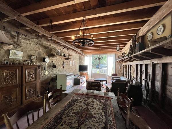 Maison à vendre 98 280 € Saint-Dizier-les-Domaines 6 p 154 m² DPE G
