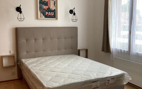 Maison à louer    4 pièces • 136,84 m2 Pau