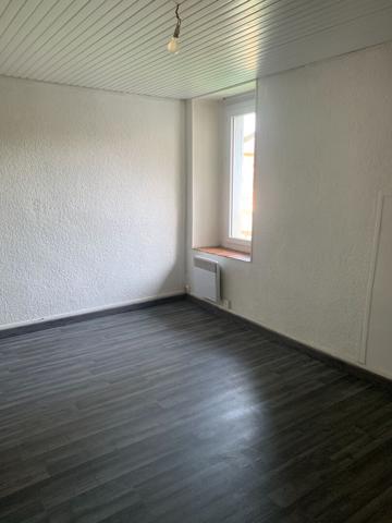APPARTEMENT T3 AVEC TERRASSE - CENTRE DE MONTLIEU - DISPONIBLE