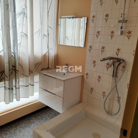 Pau (64000) PAU - APPARTEMENT DUPLEX T4 de 114 m2 à rénover