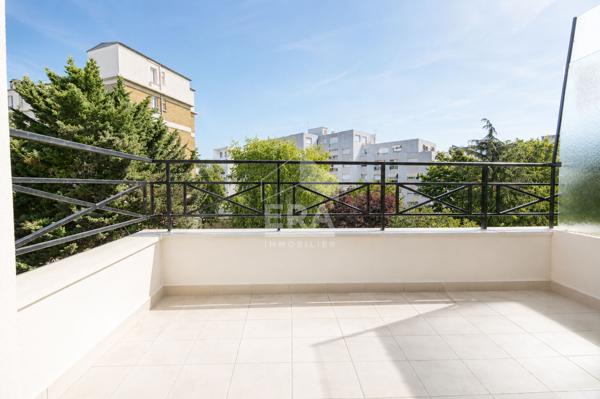 2 pièces 58 m² CALME-BALCON-PARKING