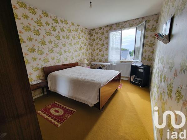 Immeuble à vendre 166 m² Distré