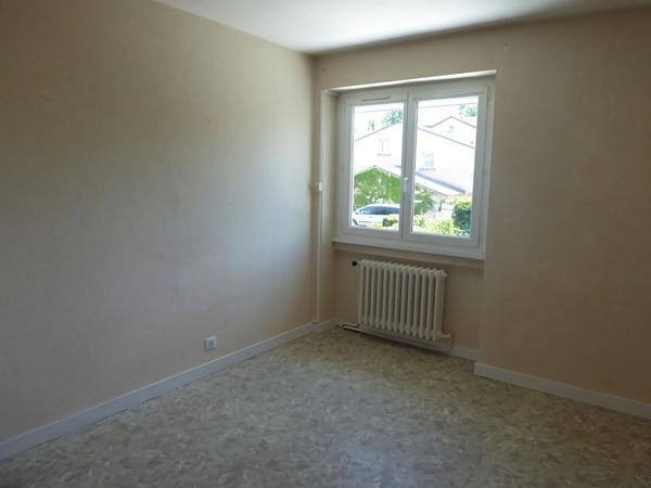 Maison Yssingeaux 5 pièce(s) 122 m2