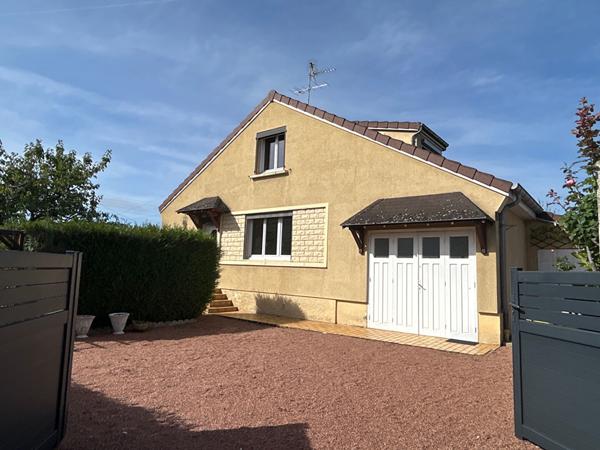 Maison familiale de plain-pied 83 m² aux Charreaux