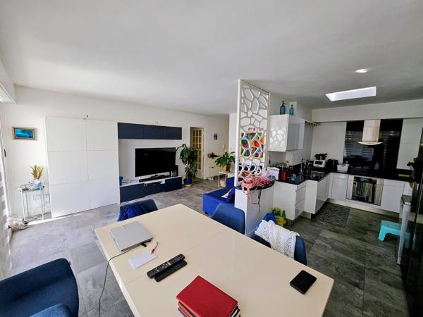 Sète (34200) Viager occupé. Magnifique appartement sur l'île Sud de Sète.